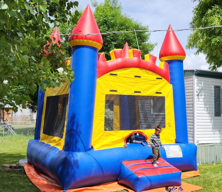 RAINBOW CASTLE